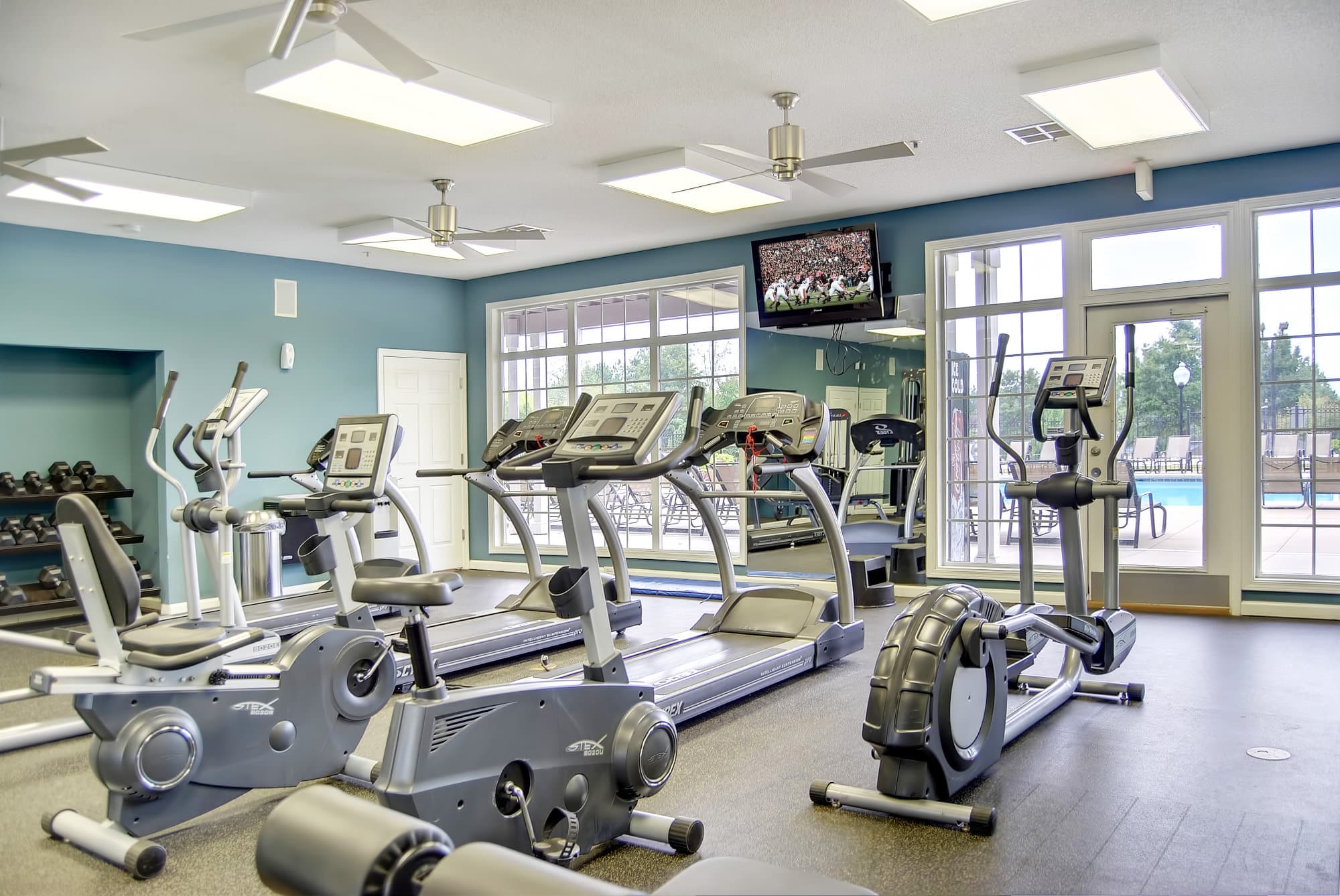 river-club-apartments-off-campus-apartments-near-the-university-of-georgia-athens-georgia-fitness-center-cardio